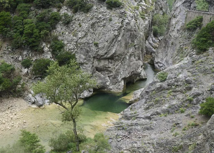 River House In Medieval Bastide - Sleeps Up To 6 *